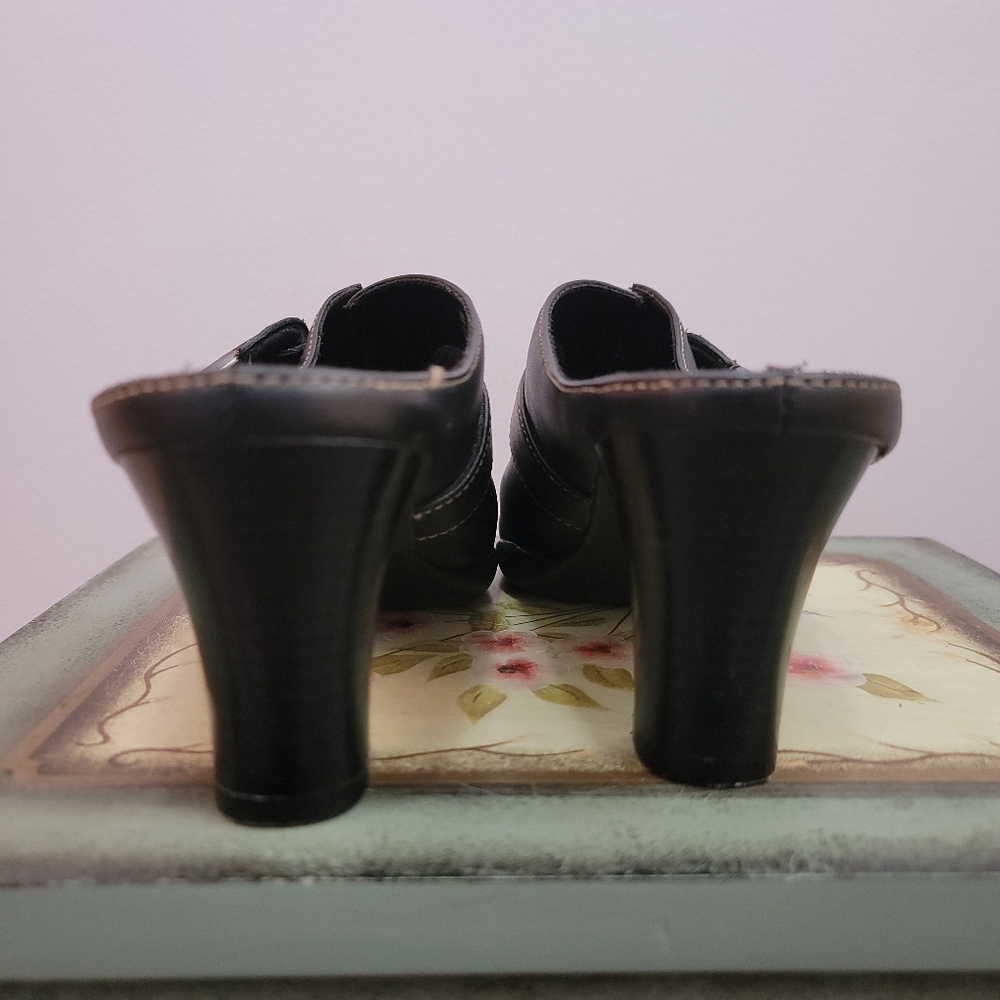Aerosoles Vintage Black Leather Mule With Buckle Size 8 - Picture 6 of 6